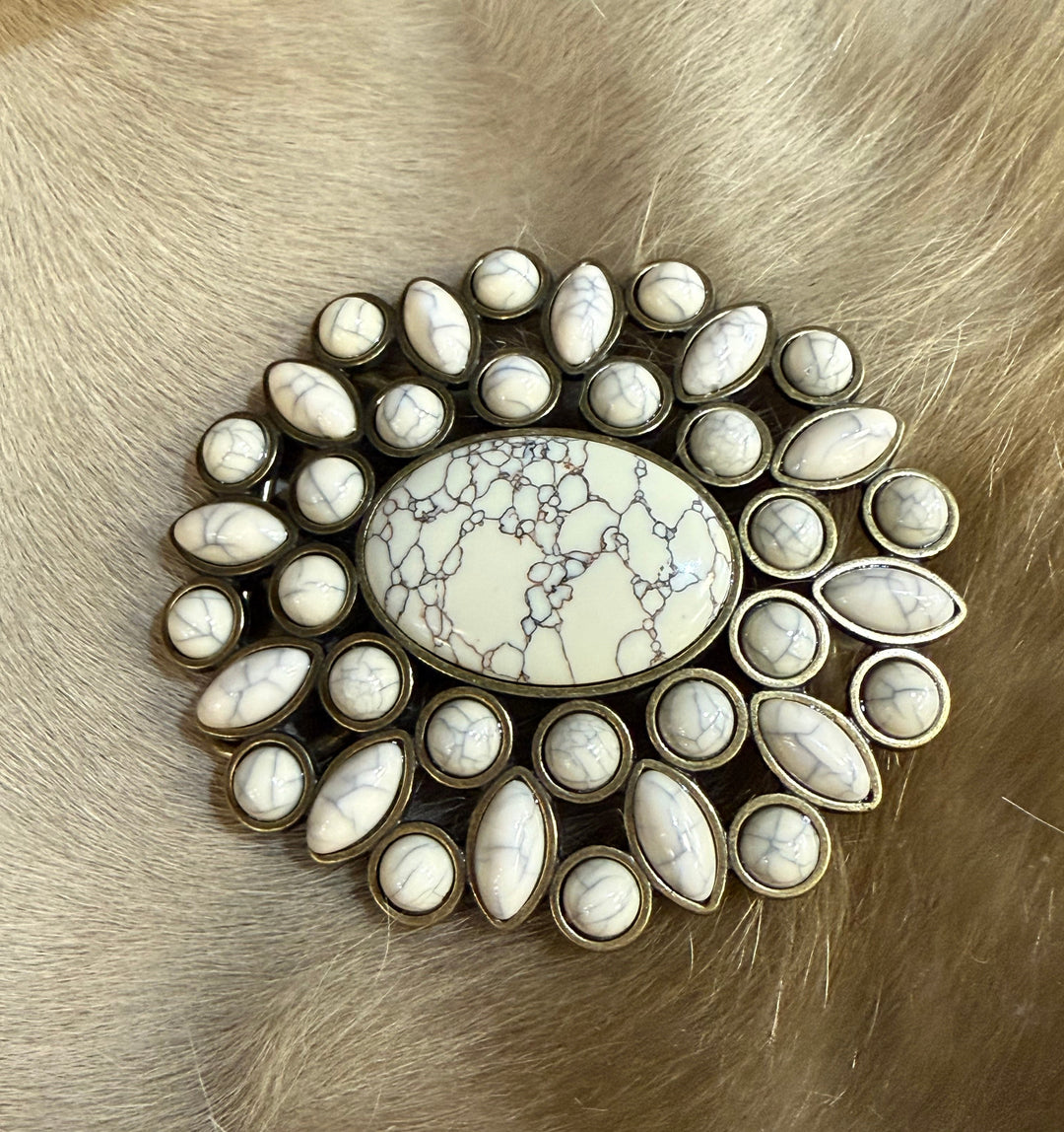 Queen Oval Stone Buckle