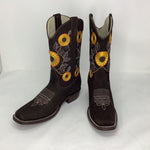 Load image into Gallery viewer, “Kylie” Stephy Leather Cowgirl Boot
