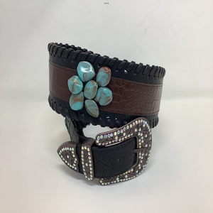 "Nellie" Turquoise Leather Belt