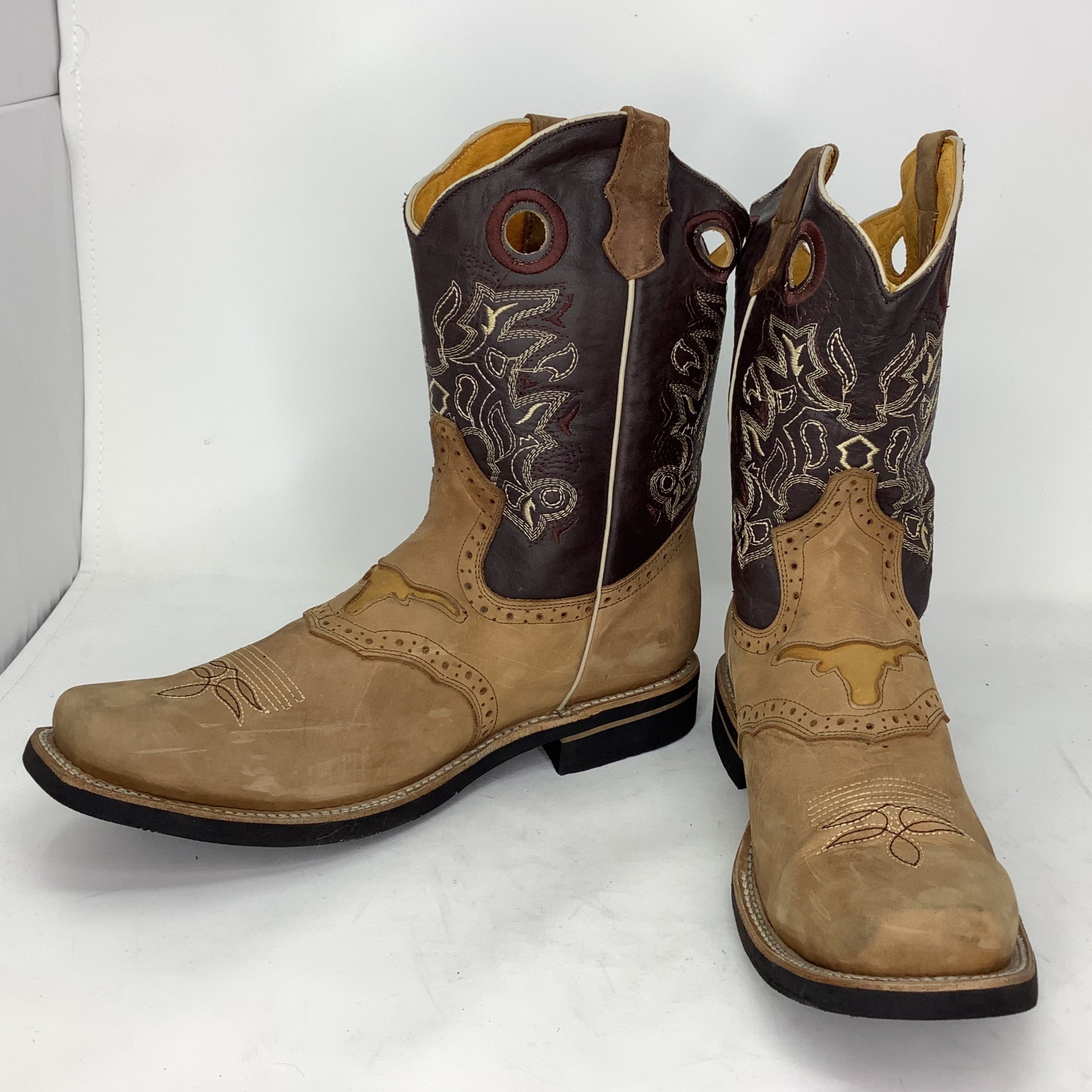 “Maverick” Leather Cowboy Boots